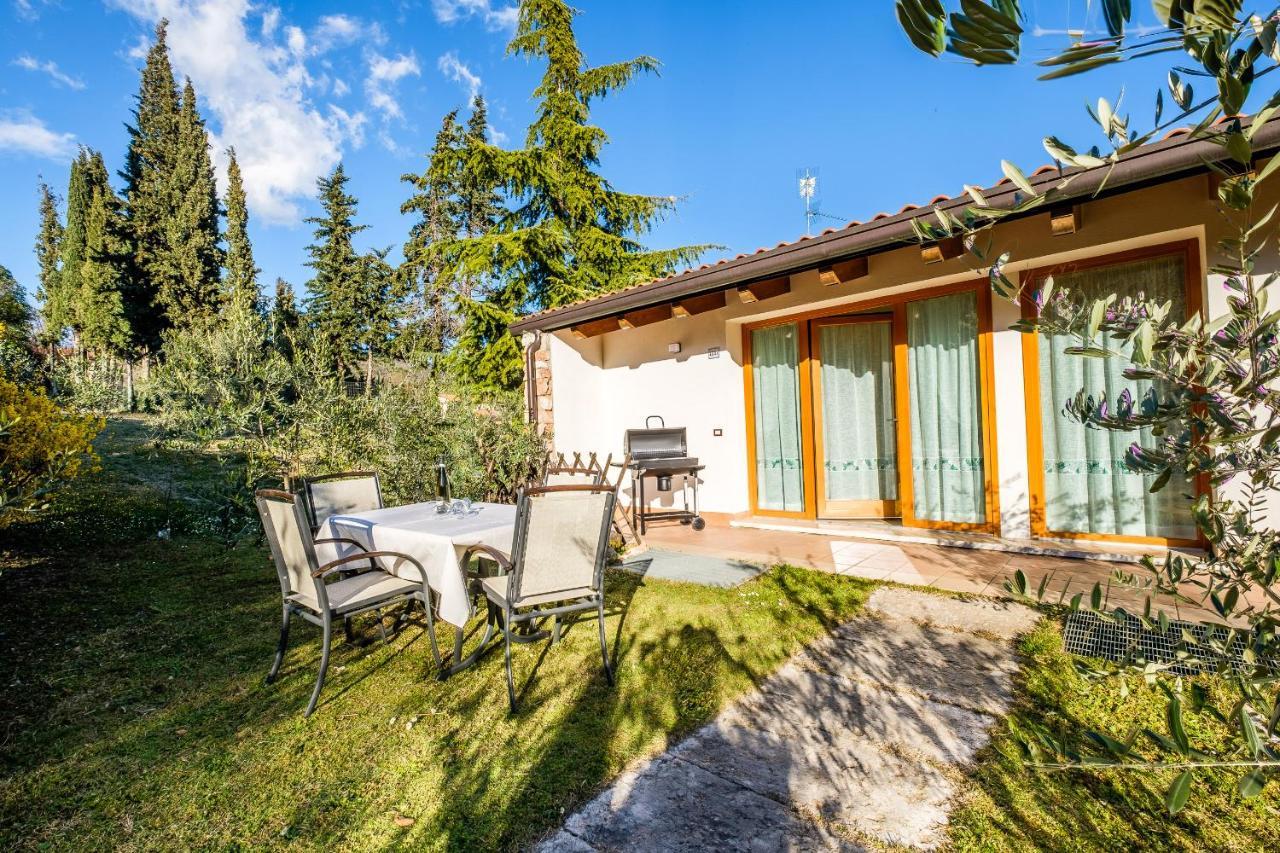 Agriturismo I Merli ซานตัมบรอโจ ดิ วัลโปลีเชลลา ภายนอก รูปภาพ