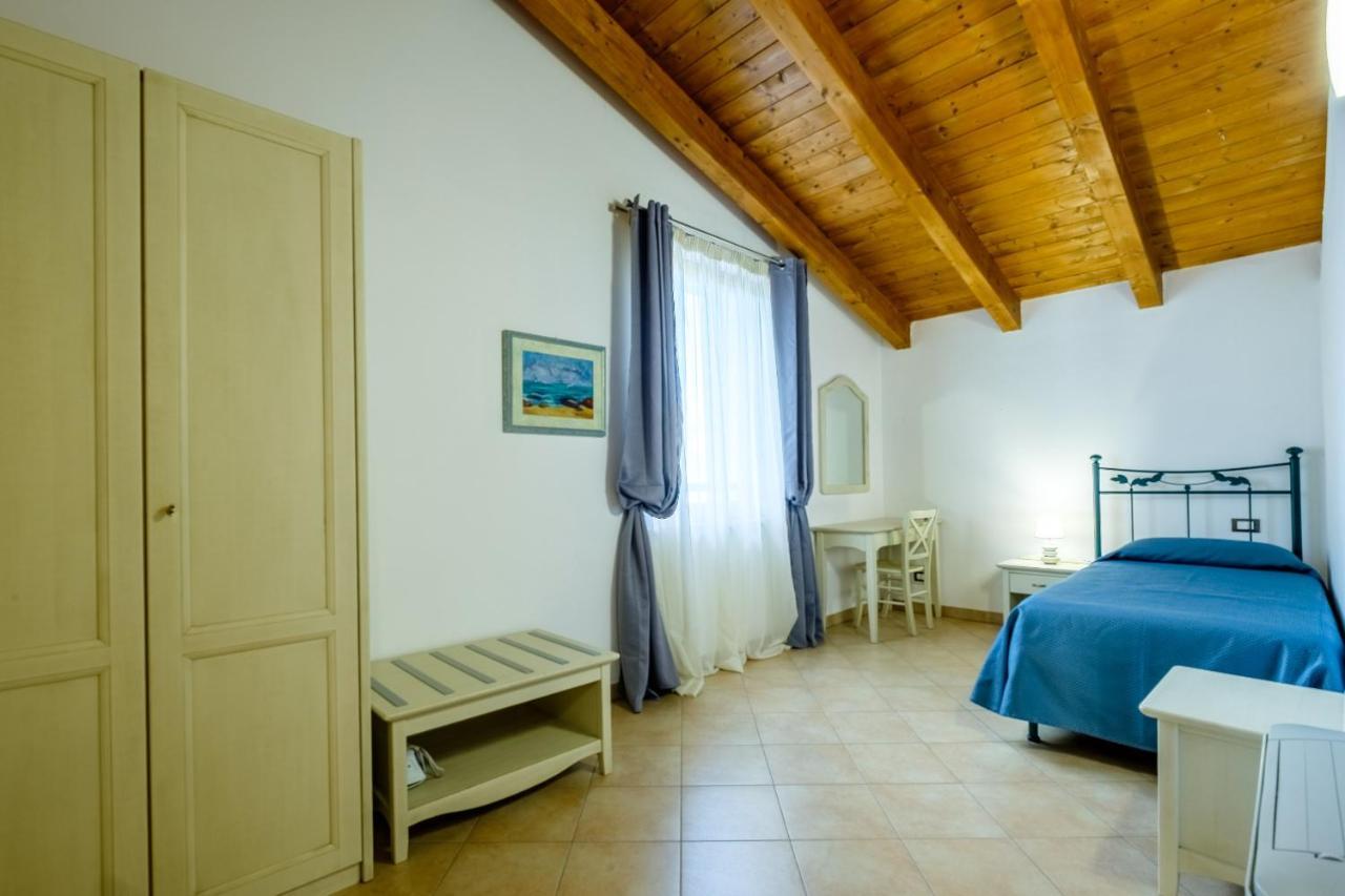 Agriturismo I Merli ซานตัมบรอโจ ดิ วัลโปลีเชลลา ภายนอก รูปภาพ