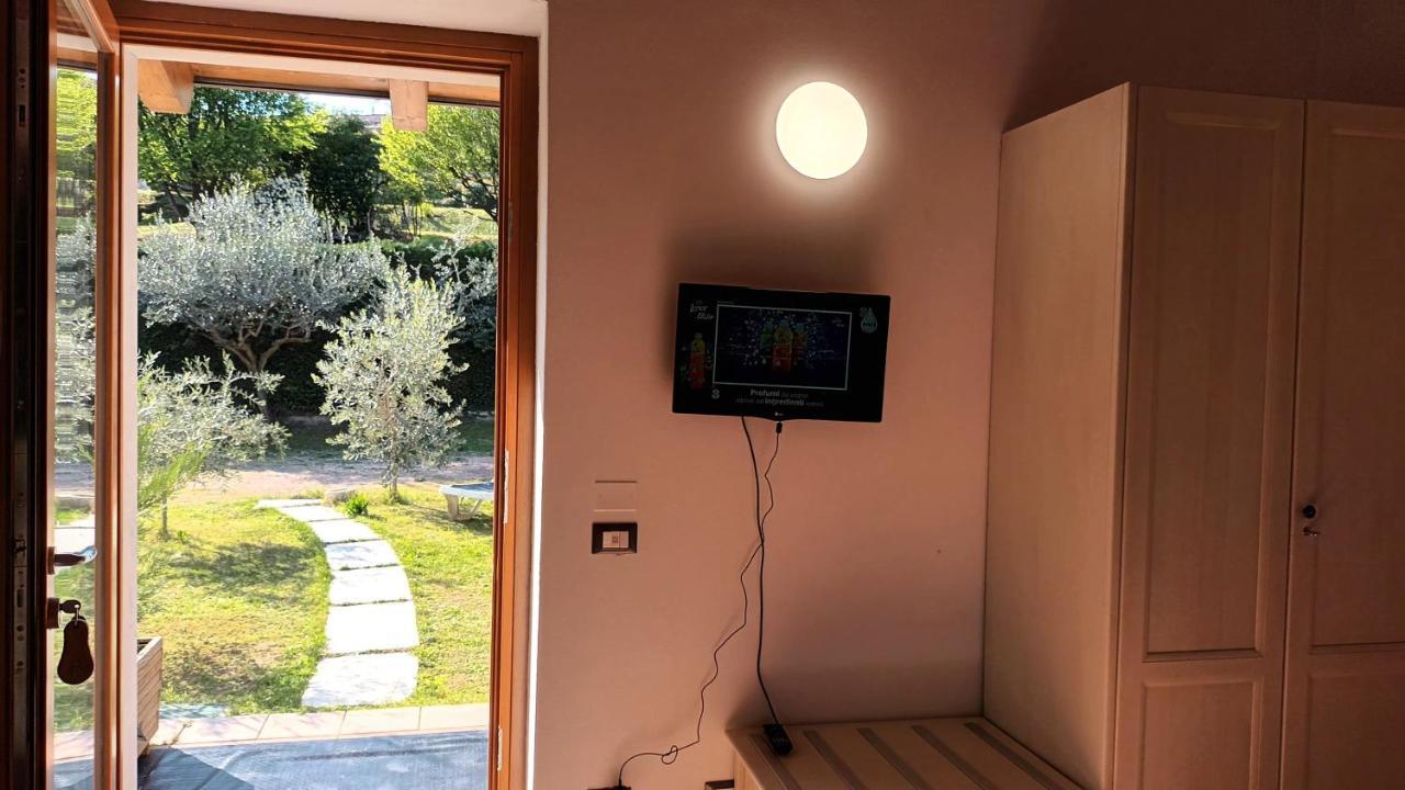 Agriturismo I Merli ซานตัมบรอโจ ดิ วัลโปลีเชลลา ภายนอก รูปภาพ