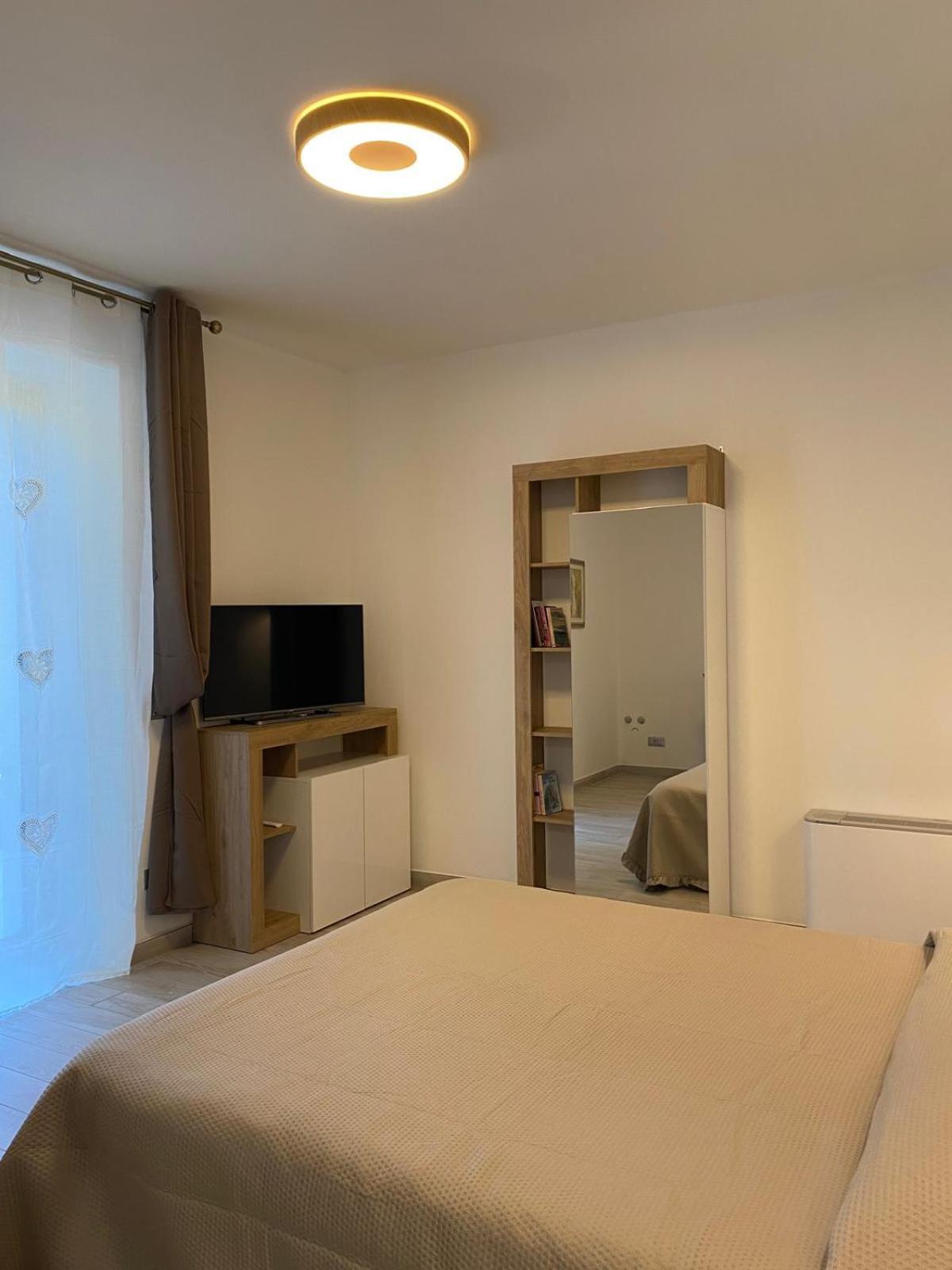 Agriturismo I Merli ซานตัมบรอโจ ดิ วัลโปลีเชลลา ภายนอก รูปภาพ