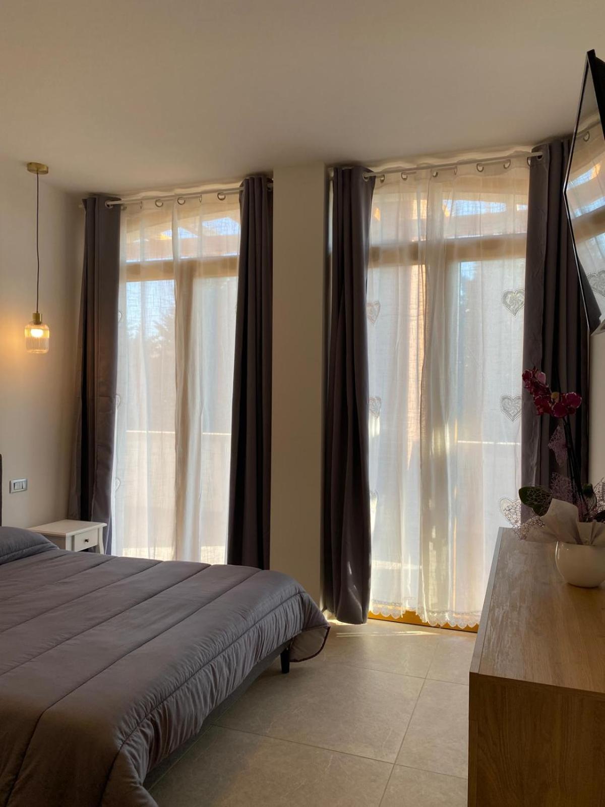 Agriturismo I Merli ซานตัมบรอโจ ดิ วัลโปลีเชลลา ภายนอก รูปภาพ
