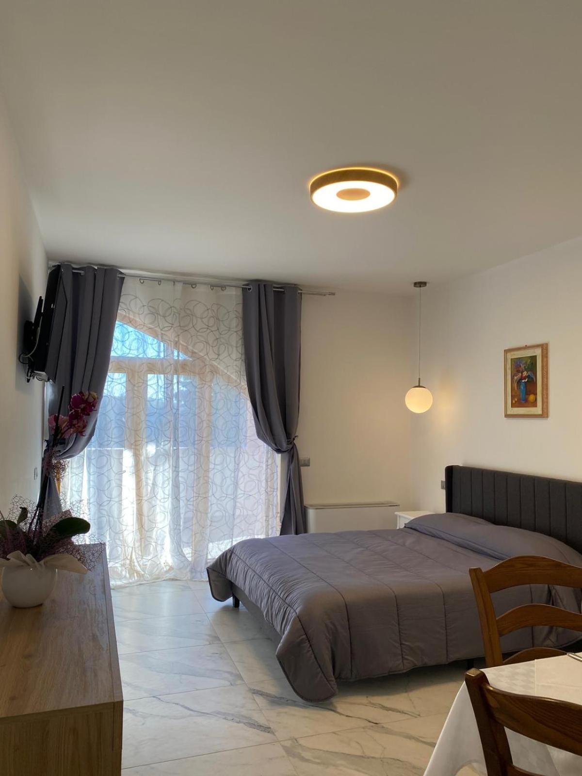 Agriturismo I Merli ซานตัมบรอโจ ดิ วัลโปลีเชลลา ภายนอก รูปภาพ