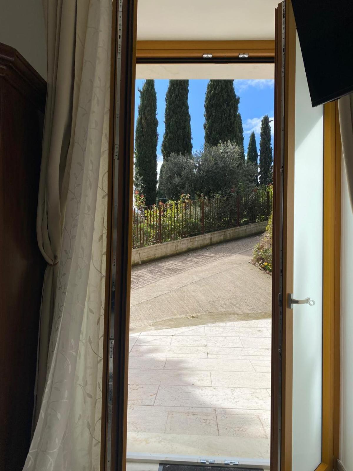 Agriturismo I Merli ซานตัมบรอโจ ดิ วัลโปลีเชลลา ภายนอก รูปภาพ